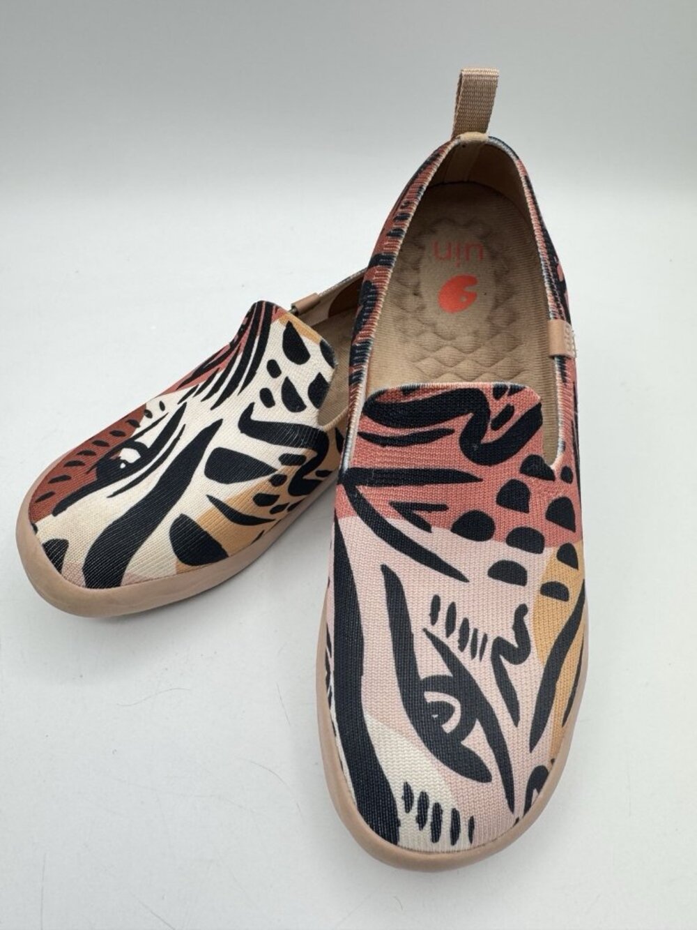 Uin Womens Size 7.5 Shoes Pray Leopards Eye Barcelona Comfort Slip-on Sneakers